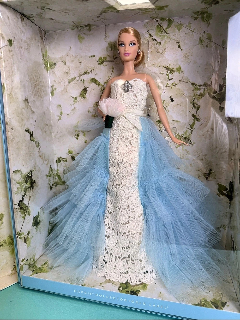 Barbie Oscar de la Renta Barbie Doll in Blue & White